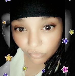 Meet your Posher, Janelle